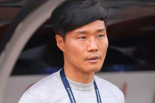 Trận đấu nóng hổi - Đội Hà Nam 0 - 1 Quảng Tây Bình Quả kêu to, Lữ Phẩm phản kích đánh vào bóng thắng